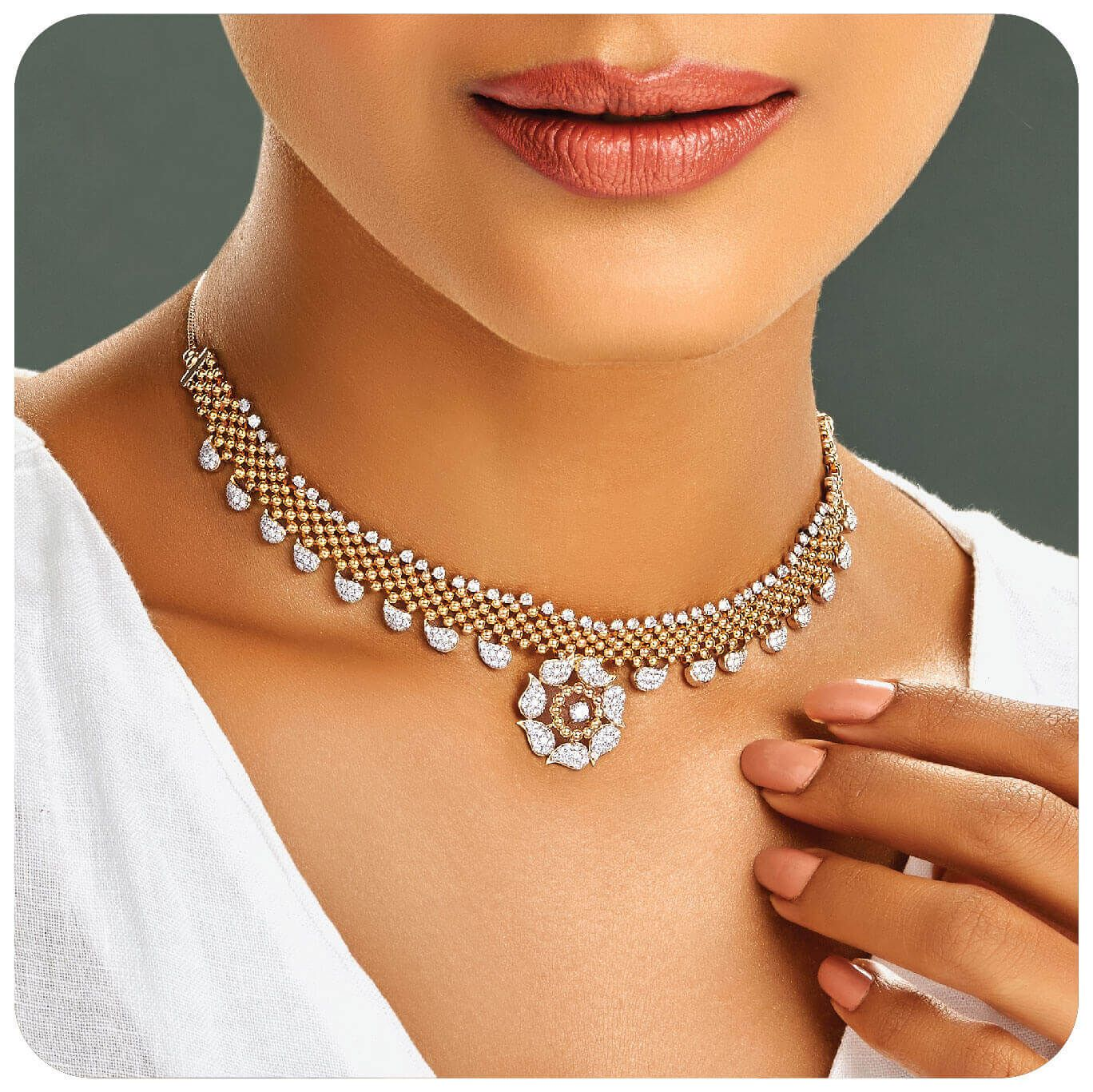buy women’s necklaces online